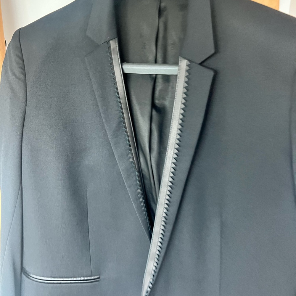 NWOT Kooples black blazer with scallop leather details size euro 42 large